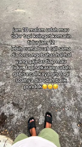 Jam 10 malam udah mau tidur tapi keingen kamaren#fyp #4you #katakatagalau🥺 