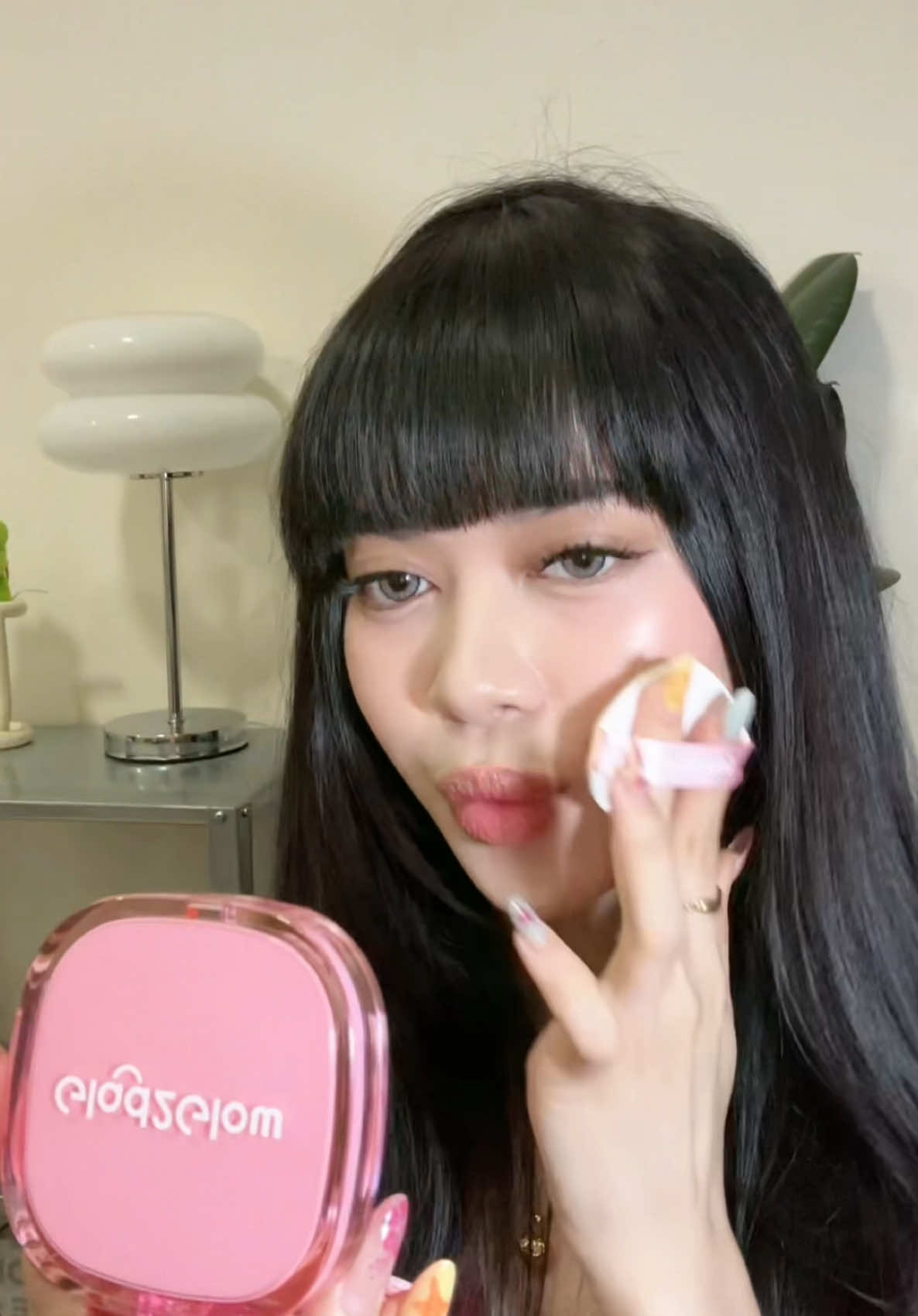 shine transitionist era 😍 i’m using the shade 01 buttercream! #cushion #cushionviral #pinkcushion #g2gcushion #g2gph