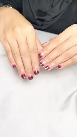 Ombre gliter maroon😍 #fyp #fyppp #nailsart #nailartbelitung #tanjungpandan #belitung 