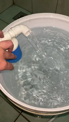 Kusang namamatay yung gripo pag napuno na, kusa rin namang mabubuhay kapag nabawasan. Ito yung automatic water level control valve. Galing ng nakaimbento nito ahh #waterlevelvalve #automaticwaterlevelvalve #automaticwaterlevelcontrol #automaticwaterlevelcontrolvalve 