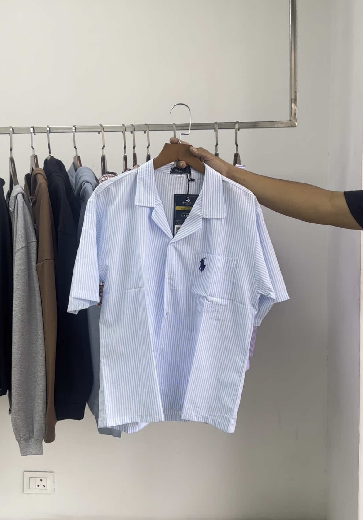 Insta:nep.aesthetics Cropped shirt , M ,L ,XL DM or purchase directly from website “www.nepaesthetic.com” LOCATION (in pinned videos) •📍NEW BANESHOWR on the way to~ ~SANKHAMUL ~opposite to ARYAL HOTEL ! •Opens : 10am - 8:30pm •All nepal delivery  Nep.aesthetics 976-3601621 https://g.co/kgs/v4qBdkP