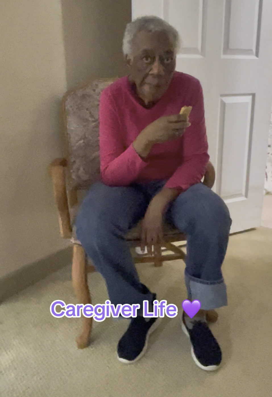 #creatorsearchinsights #alzheimerssupport #elderlycare #elderlysupport #alzheimerscaregiver #caregiver #caregiverlife 