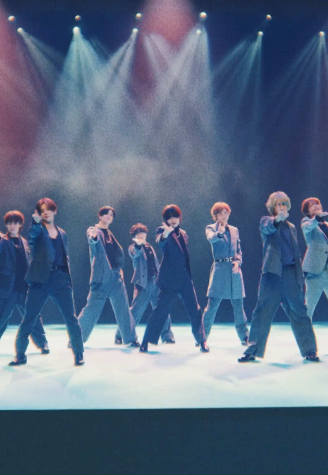 #encoreし足りない  Hey! Sɑy! JUMP 新曲「encore」💐  📺Official Music Video on YouTube!! #HSJ_encore  ##愛哀逢 #さよならなんてしたくない  #足りない足りない  #HeySɑyJUMP
