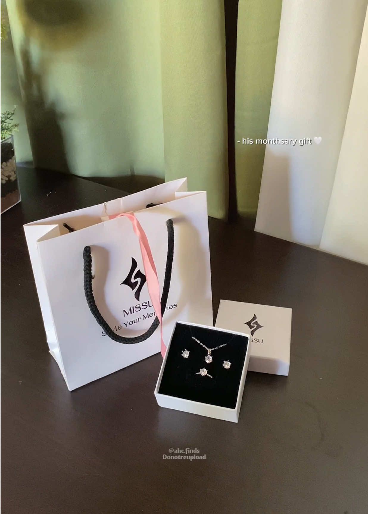 Lovin this set 🤍✨ #promisering #necklace #jewerlyset #necklaceforwomen #giftideas #fashion #fyp #fypシ゚ #viral 