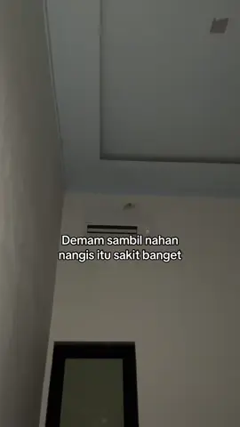 Sakit yg paling gk bisa di tahan “ DEMAM”