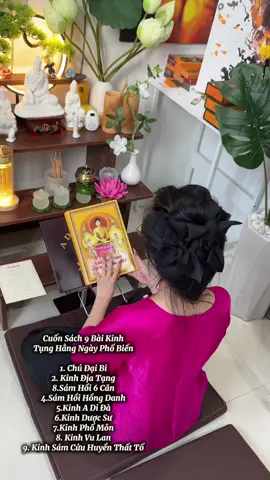 Cuốn Sách 9 Bài Kinh Tụng Hằng Ngày Phổ Biến Dành cho những ai mới bắt đầu tu tập #phatphapnhiemmau #tutaptinhtan🙏🏻 