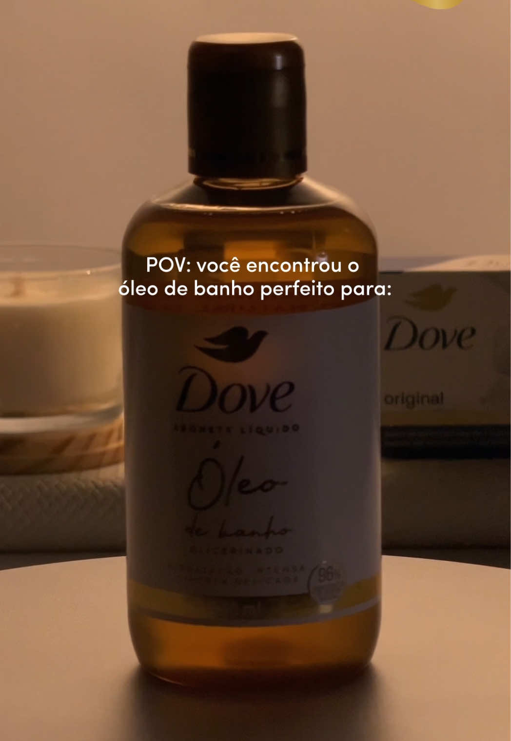 Alerta de novidade pra todas as garotas que fazem do banho um momento sagrado: o Óleo de Banho perfeito existe e a gente pode provar ✨  O Dove Óleo de Banho é rico em Glicerina, que hidrata profundamente sem deixar sensação pegajosa - nem na pele, nem no chão do box. É liberado pro corpo, pro rosto e pra todos os tipos de pele (inclusive as oleosas!). E a fragrância… faltam palavras pra descrever 🤌 Prontas pra elevar seu ritual de autocuidado?  #ÓleoDeBanho #BanhoDove #DoveÓleoDeBanho #ShowerOil #ShowerOilDove