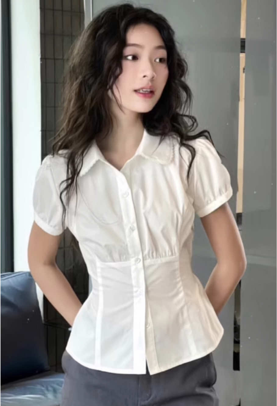 Áo sơ mi ngắn tay nữ cổ sen viền ren, dáng ôm, dây rút sau eo #aáoomingantaynucosenvienrendayrutsaueo #xuhuong #phoidoxinh #thoitrangnu #fashion #fyp 