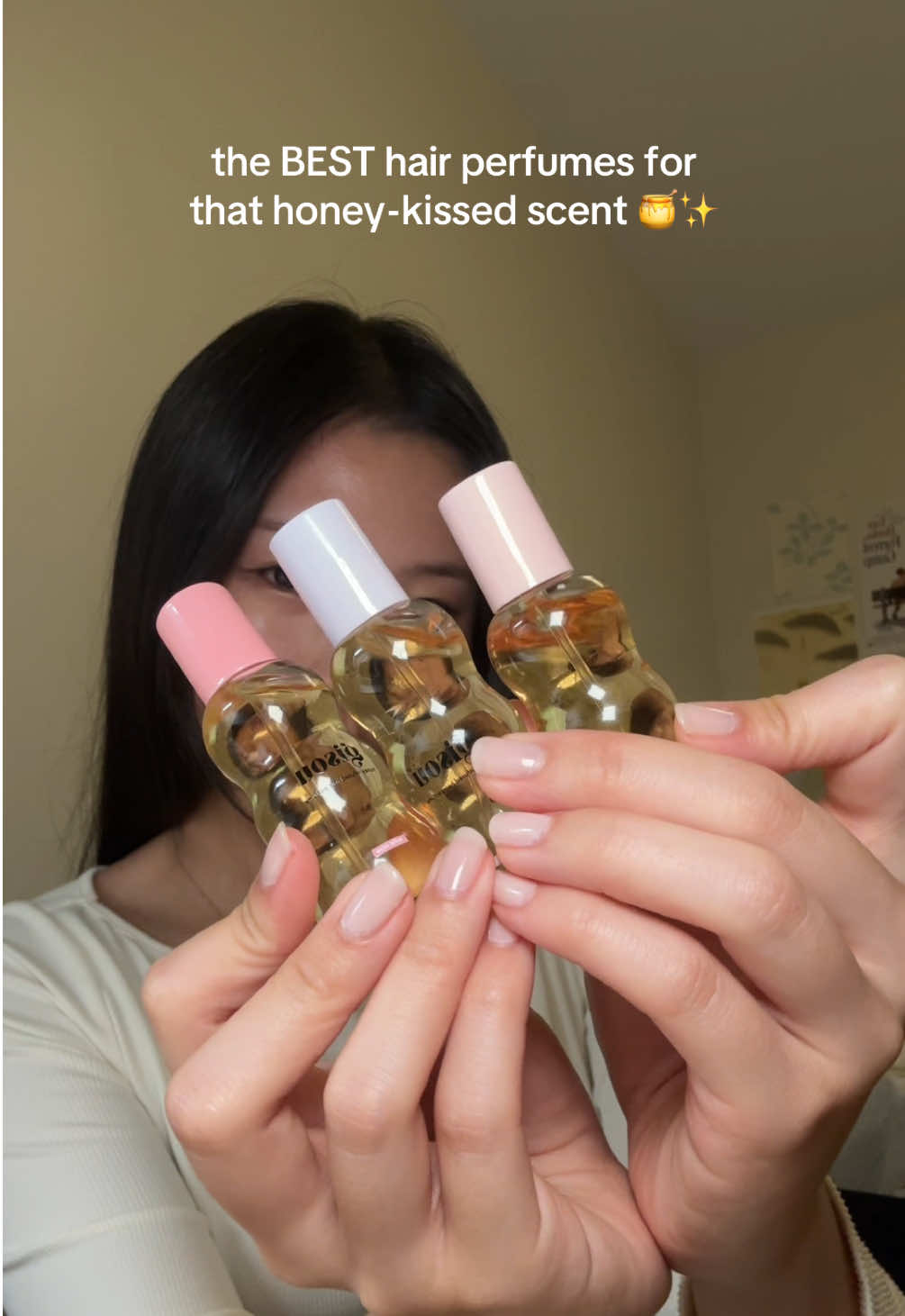 gifted by Gisou  it’s abt time gisou dropped a mini version of their hair perfumes…and i’m obsessed 😩 @Gisou @sephora #gisou #gisouhoneyglow 