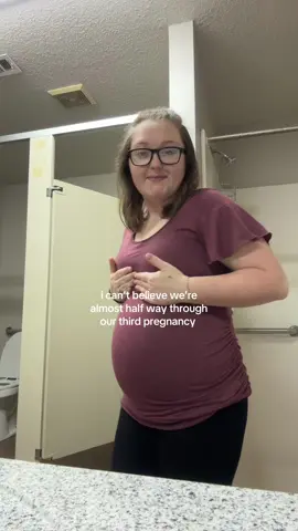 #pregnant #momtok #pregnanttiktok #MomsofTikTok #pregnancy #pregnancyjourney #thirdpregnancy #secondtrimester 