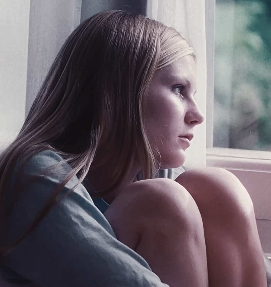 ib/rm:@mary  || beautifull and simple || scp: demiescenes || #foryou #foryoupage #edits #trending #miworldgrp #film #thevirginsu1sides #thevirginsulsideedit #sofiacoppola 