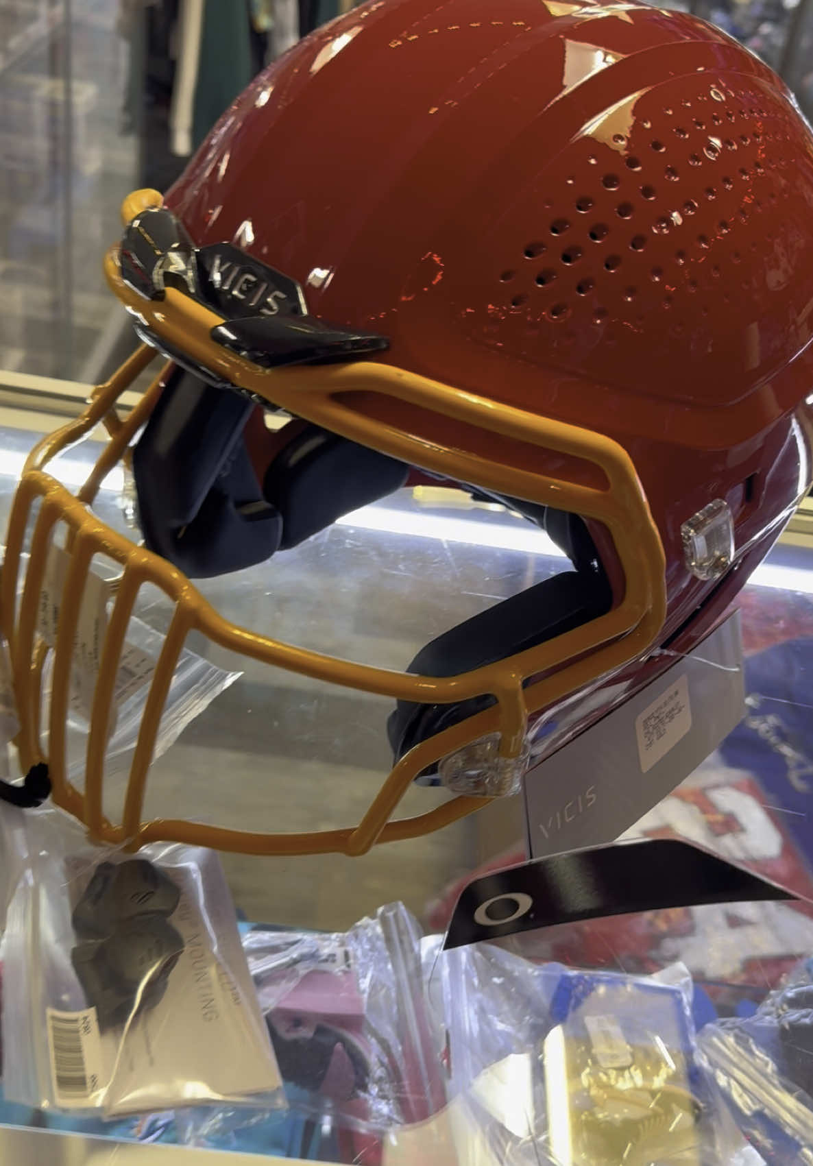 Is this the best vicis zero2 elite helmet customization? Man kuz this bad boy goes crazy,VALLEY BOYZ!!!🔥🔥🔥 #vicis #footballhelmet #viciszero #fridaynightlights #schuttsports #americanfootball #oregon #custom #ncaa #footballtime #helmets #egg #virginiatech #vicissports #helmetswag #virginia #build #football #greengridiron #schutt #color #riddell #f #footballseason #zero #footballplayers #footballplayer #speedflexhelmet #michigan #CollegeFootball