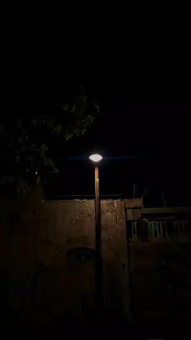 Kita punya rencana Allah punya takdir, kita punya ikhtiar Allah punya hasil. #videoestetik#ketenangan#lampu#malam#foryoupage#sholawat#suaramerdu#lampuestetik#f 