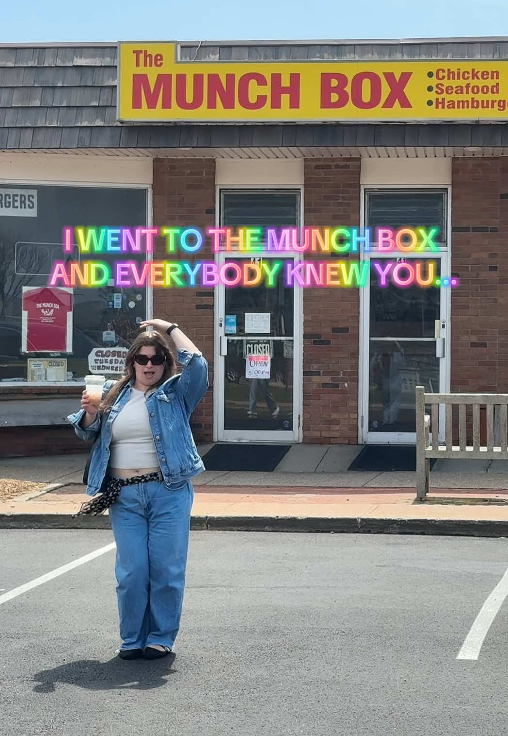 Munchers <3 #Hamptons #TheMunchBox #CanadianTuxedo #wlw #AddisonRae 