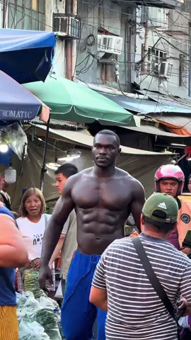 Baby don’t hurt me 😳🙆🏽‍♂️#fyp #xyzcba #blackmen #melanin #model #gymnastics #confidence #vikings #philippines 