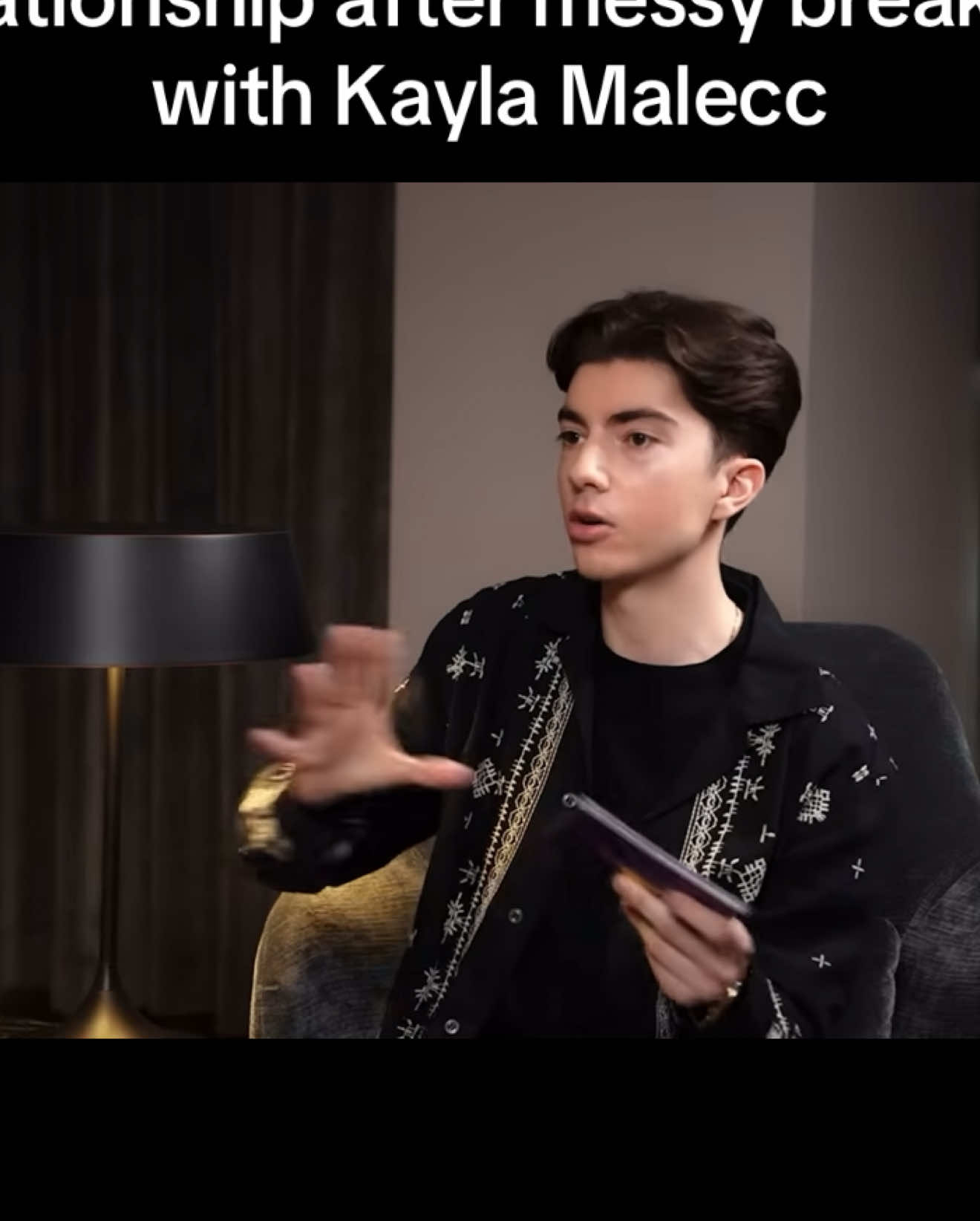 What do you think? #jamescharles #beebetter #fyp #foryou #foryoupage #kaylamalecc #podcast #drama #trending 