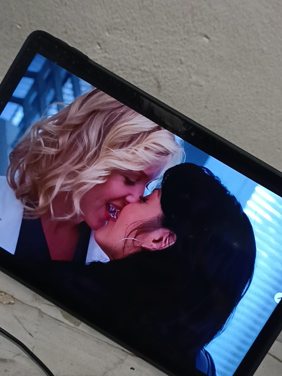 Aunque se que lloraré luego 😭 #greysanatomy #callietorres #arizonarobbins #lgbt #lgbt🏳️‍🌈 #🏳️‍🌈 #anatomiadegrey 