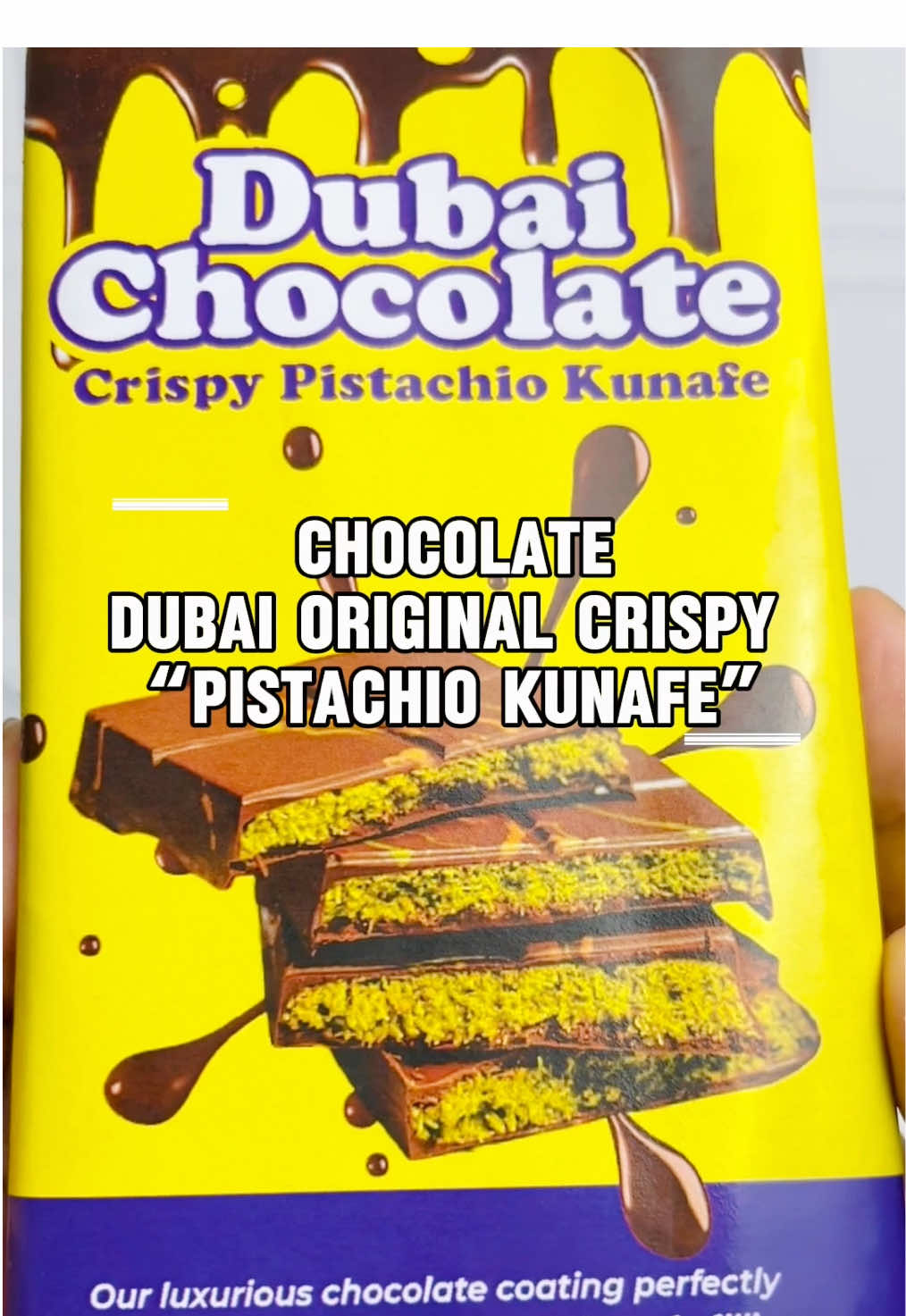Coklat nya gak bikin eneg, pistachio nya krenyes krenyes bikin ketagihan😋🤏🏻 #coklatdubai #coklatdubaiviral #coklatdubailokal #coklatpistachio #tiktokaffiliate #tiktokshop #viral #fyp 