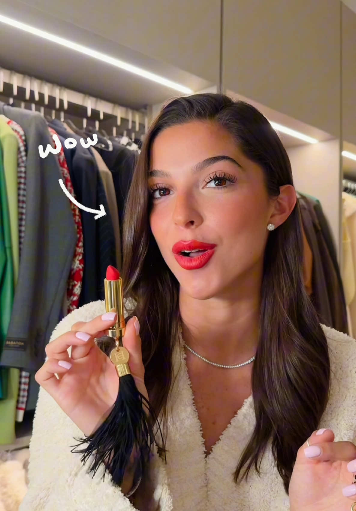 Ya moría por probar este lipstick💄✨💓 ¿les gustó? @carolinaherrera  #HerreraBeauty