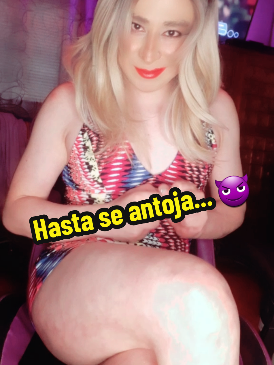 Cerré los ojos para imaginarla 😈🥵 #Trans #TransexualesBonitas #MujerTrans #Piernuda #Transwoman #MiniVestido #Transgender #ChicaTrans 