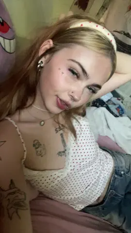 blue birds #utah #lostdog #lostmut #girls #contacts #basketball #xyz #tattoos #cars #emo #foryou #music #redhair #alt #halloween #piercingtok #makeup #fyp #gorillaz  