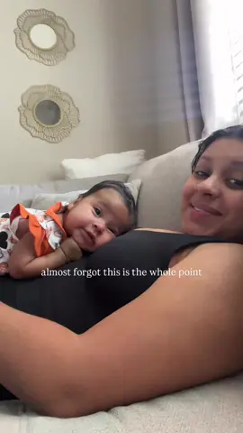Becoming her mom is the best thing that’s ever happened to me 💕 #newmom #girlmom 