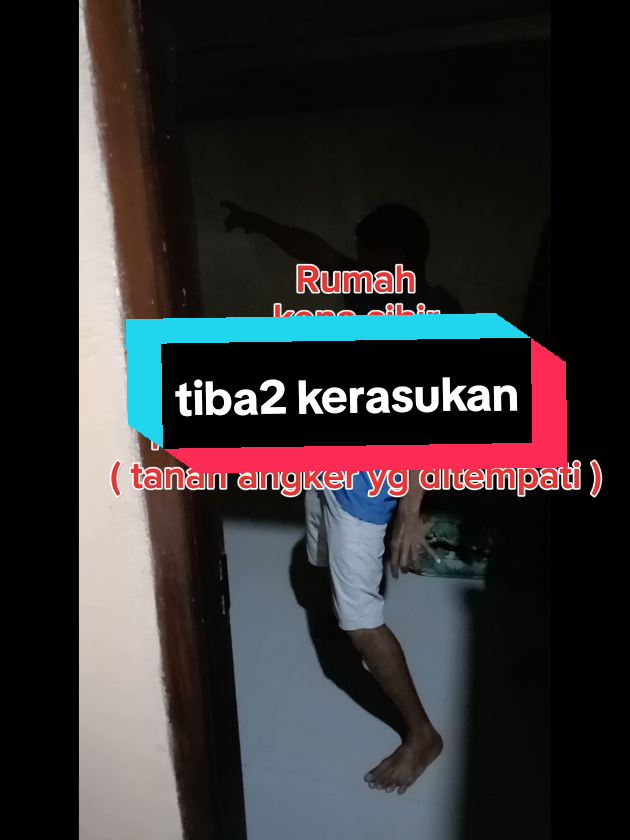 efek tanah angker yang di tempati rumah#fyp #supranatural #paranormalactivity #pengobatannonmedis #santet #ruqyah #metafisika #konsultasispiritual #sihir 