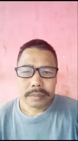 ngahayal hela lur