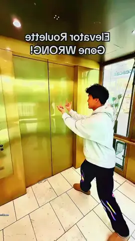 police in lift #amzingfacts #gyankabhandar2 #foolowers78k 
