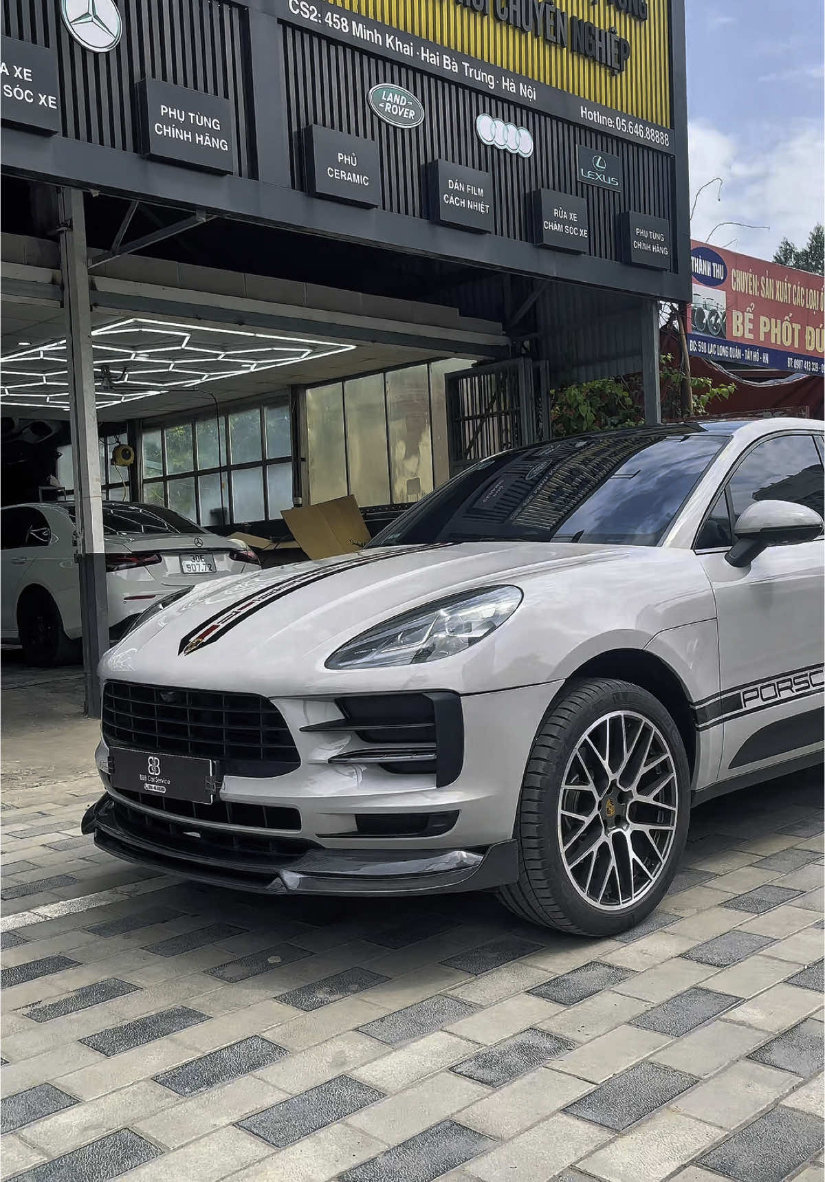 Porsche Macan lột xác full lip carbon fiber + pô titanium on off #bodykit #macan #porsche #bbcar 