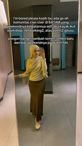 ladies in BATAM please info🥺  #batam #batamtiktok #womansupportwoman  #creatorsearchinsights #girlssupportgirls 