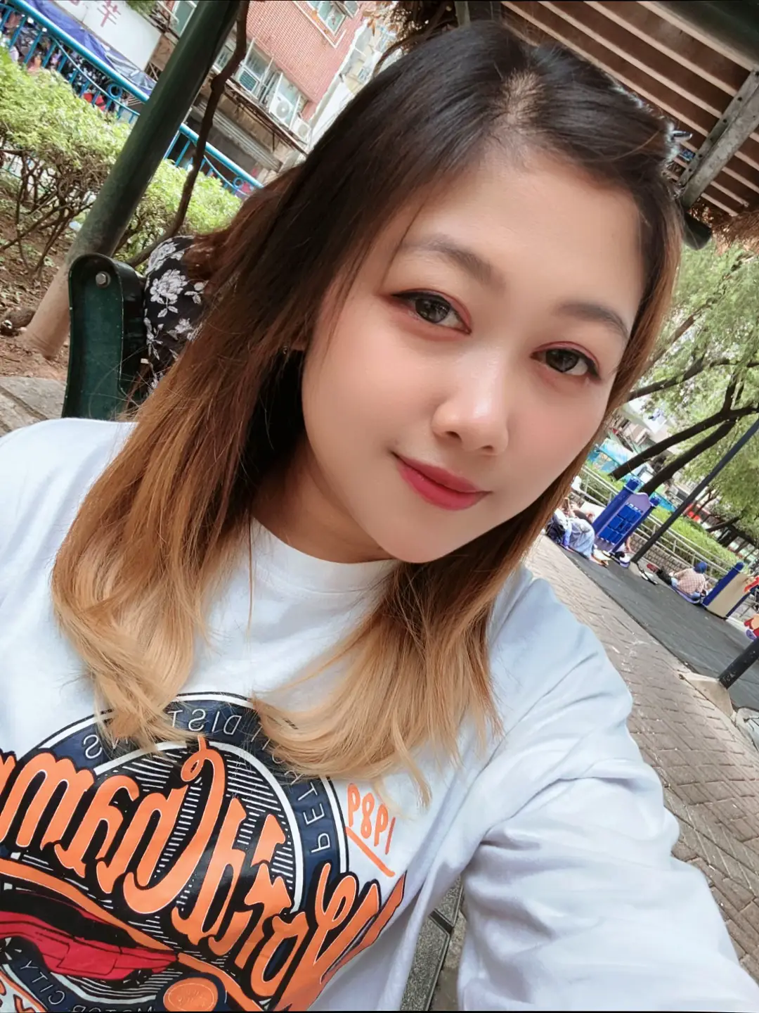 😊