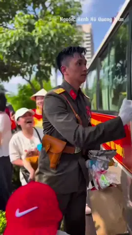 😆😆#lehoanghiep #vietnamtoiyeu #quânphục #soaica #xhtt #coolboy #dieubinhvietnam #ume #đẹptrai #đồngchi #30thang4nam1975 #ngầu #ngầu_chất #quannhanvietnam  #giảiphongmiennam3041975 #yeu #🇻🇳 #🇻🇳🇻🇳🇻🇳 #dieubinh #A50 #A80 