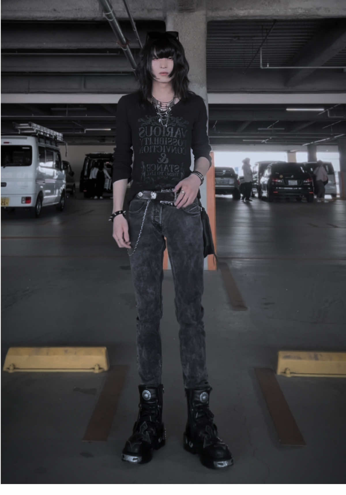 そろそろ次のステージ行きたいです。 #fyp #OOTD #outfit #vkei #00s #archive #お兄系 #y2k #newrock #tornadomart 