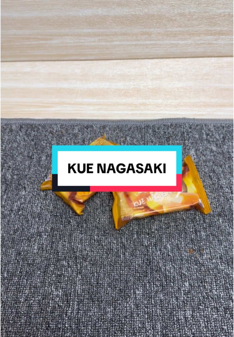 #kue #kuenagasaki #snackkekinian #conleyshop 