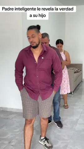 Padre inteligente le revela la verdad a su hijo