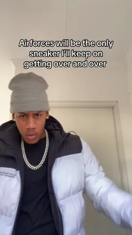 Is it only me? 😭 @Jayjaysneakers2_cpt is your plug 🔌 #yourboii_james #fypシ #viral #fyp #viralvideo #foryoupage #foryou #fyppppppppppppppppppppppp 
