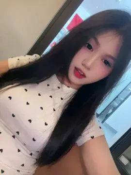 🧏🏻‍♀️