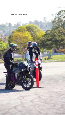 First time doing this trick for both of us… and we nailed it thanks to Jay’s insane riding! @Jaycruz21 💪🏻❤️