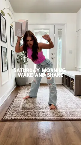 How do we feel about the shoes??? 🐚 #momof3 #MomsofTikTok #dadsoftiktok #blakemerritt #momof3 #relatablemom #morningroutine #sahmmorningroutine 