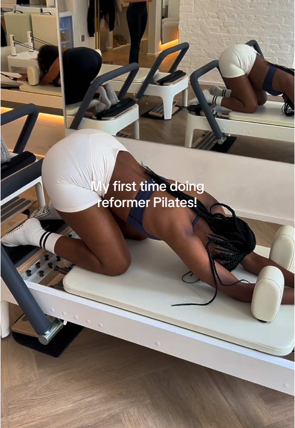 Experience the real Pilates at @Sentiré Pilates in Belgravia for a luxe experience! 💕wearing @H&M & Gym Shark ✨#belgravia #pilates #blackwomeninluxury 