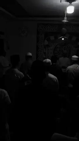 Sampaikanlah rindu ini kepada kekasih-Mu Ya Rabb🥺🤍 #banjari #mahlulqiyam #fyp 
