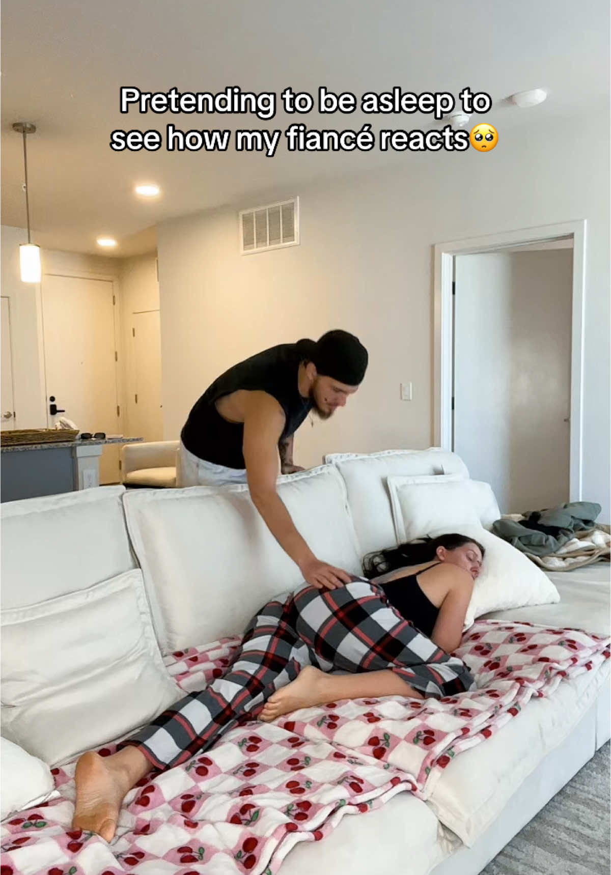 He’s so sweet❤️ #fypシ #couples #couplegoals #couple #Relationship #humor #relatable #marriagehumor #marriage 
