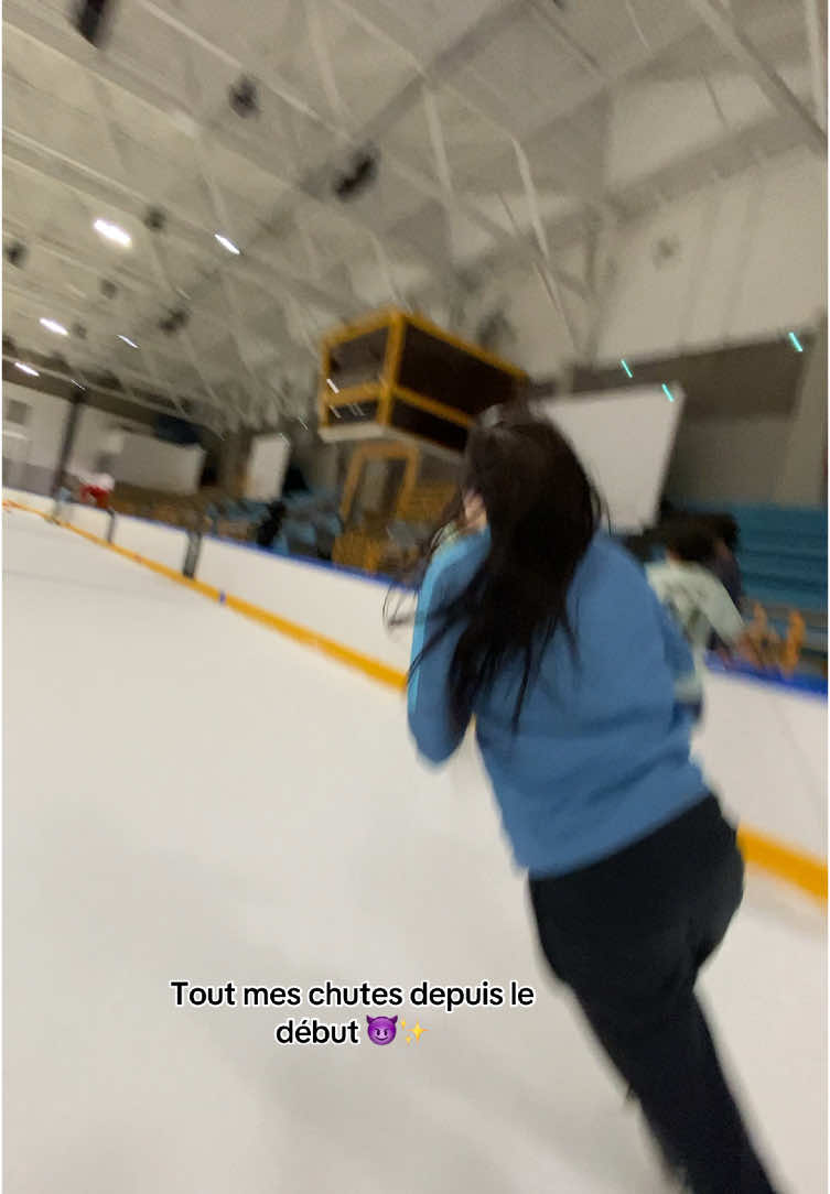 Compilation de chute #patinoire #eishockey #eisenbahn #IceSkating #figureskating #chute 