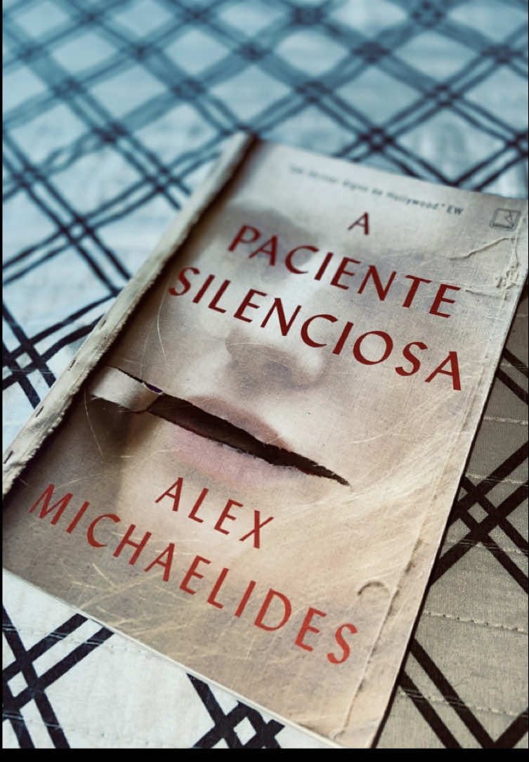 Que livro!!! #plottwist #apacientesilenciosa #alexmichaelides #BookTok #foryoupage #viral #leitores 
