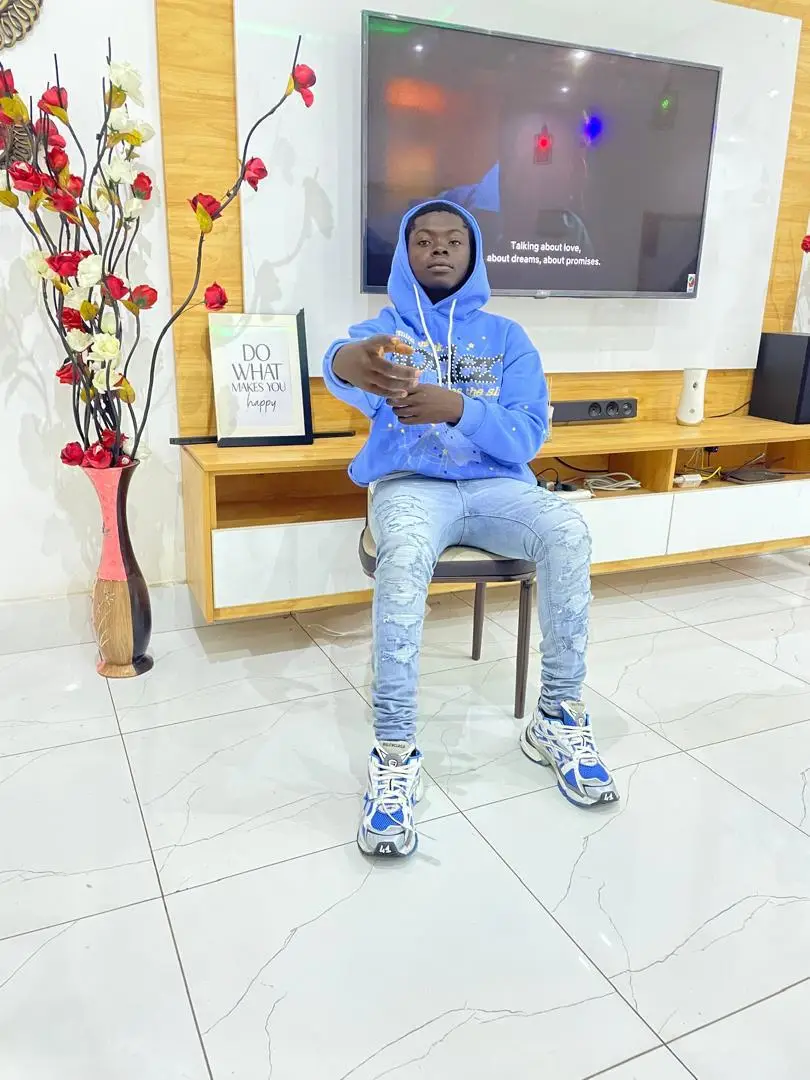🎬 Movie recommendations:Kiss and kill #ghanatiktok🇬🇭 #myanmartiktok #myvideo #ghanamusic #usatiktok🇺🇸 #kumasitiktokers #sm #CapCut #fyp #fypp #fyppp #fyppppppppppppppppppppppp @DJ Sonatty Mandem🇬🇭✅ 