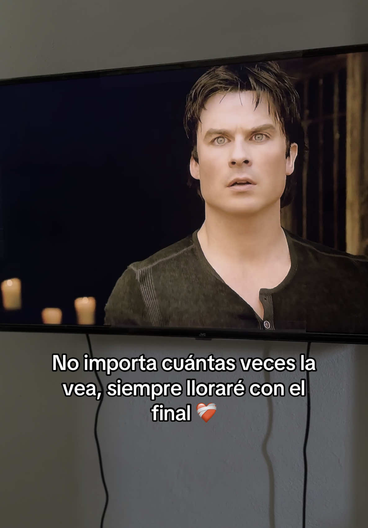 Ig: Suleirasolis  #TVD #ELENA #DAMON #SALVATORE #thevamoirediaries #diariodevampiros 