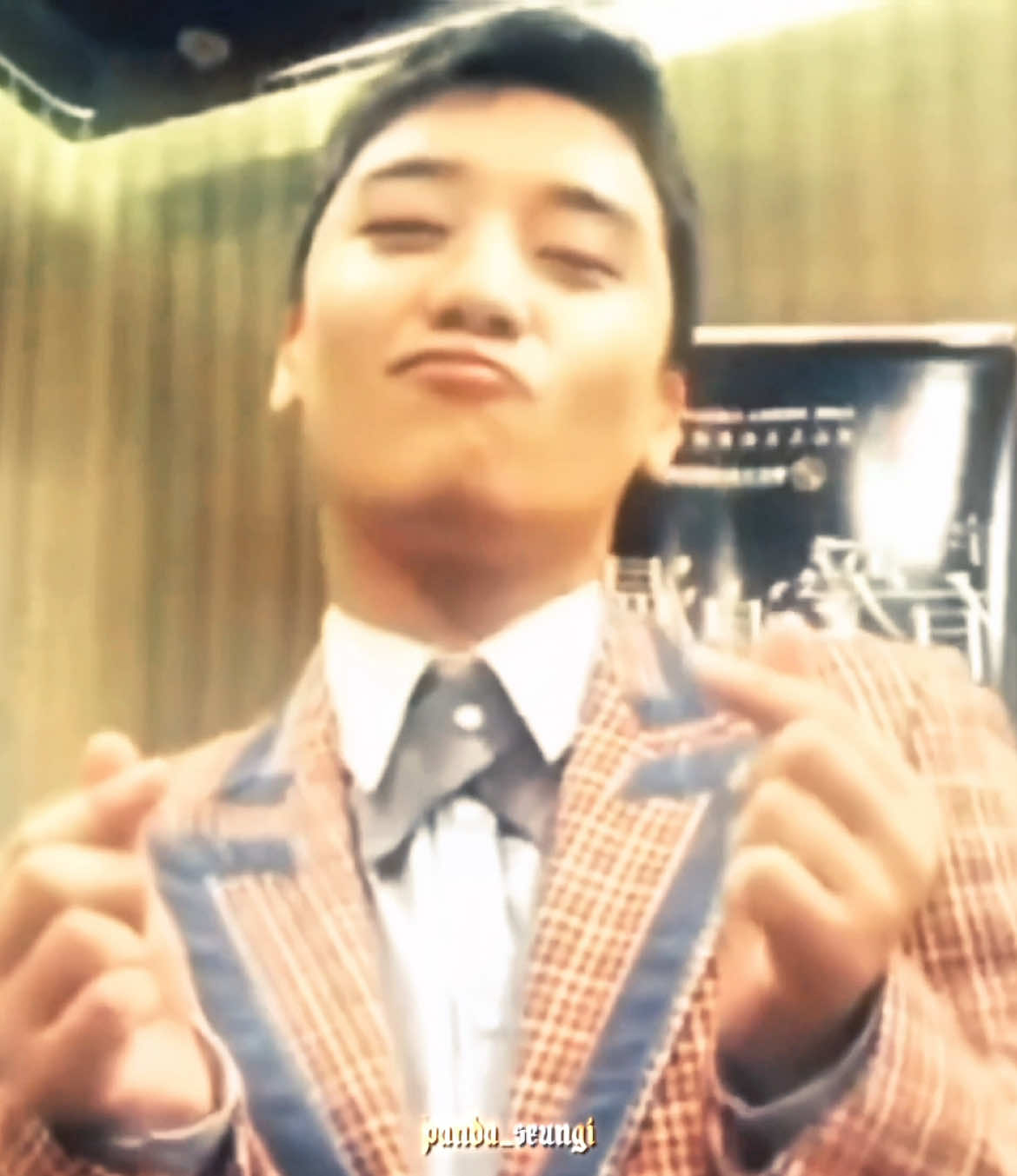 #Seungri | ignore that second clip 😮‍💨 | ✩ scp: (coming to ig soon)  ✩ ac: @kai 🎧  ✩ dt: @Kai🐼 @🐼★exe★🐼 @❦cnvs.tory❦  ✩₊˚.⋆☾⋆⁺₊✧ ✩₊˚.⋆☾⋆⁺₊✧ #tags #bigbang #vi #leeseunghyun #victory #panda #승#승리seungriseyo#seugriseyogbang #s#seungripandaseungriedit 