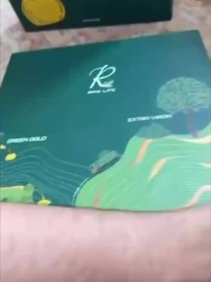 زيت الزيتون العلاجي بسبب نسبة الفينولات العالية فيه، يعالج الكوليسترول الضار والسكر ومشاكل القلب
