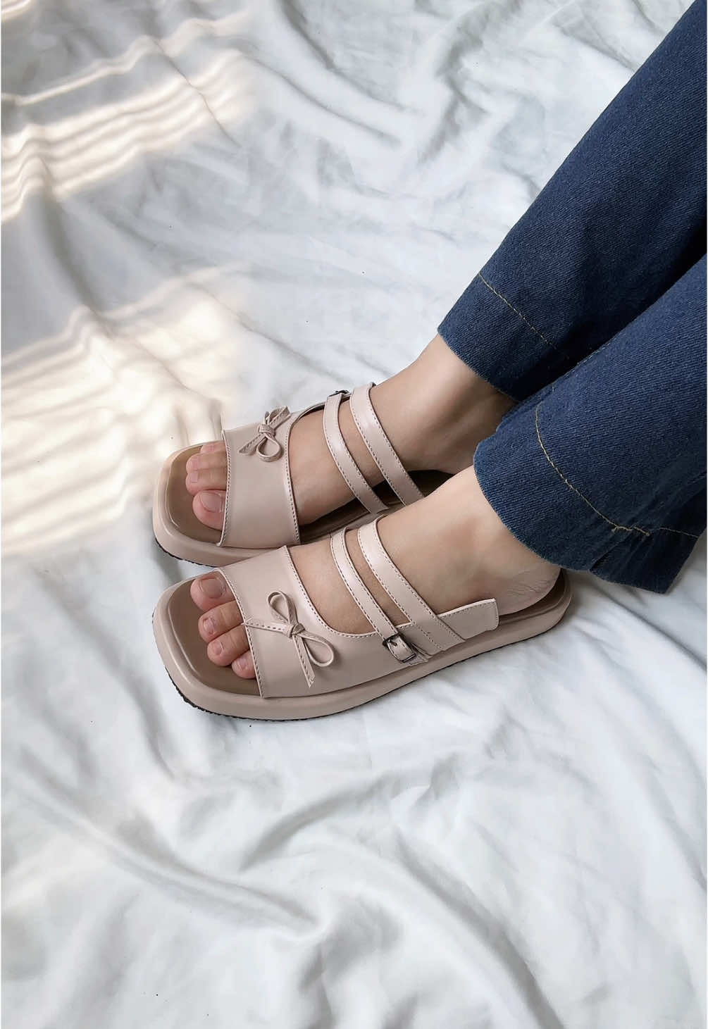 Lucuuu sandalnya🤏🏻🫶🏻 #sandal #sandalwanita #sandalmurah 